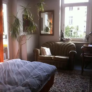 privatzimmer-wagner.hannover-hotel.net/